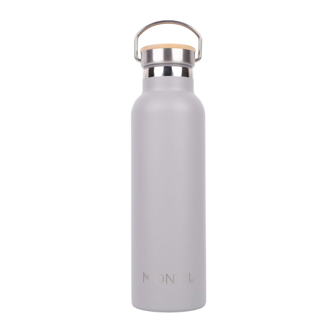 Montiico Original Drink Bottle in the colour silver chrome with bamboo screw top lid