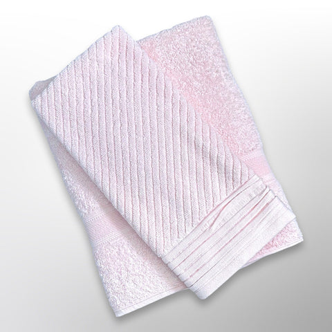 Pale pink personalised bath towel and hand towel giftset